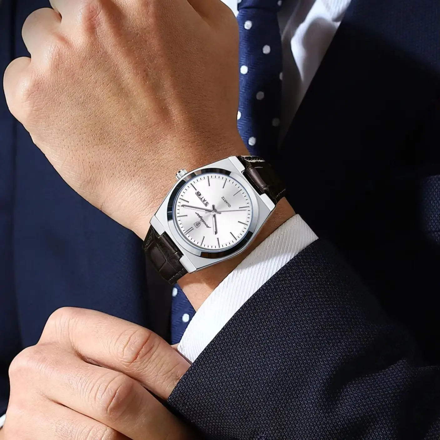 POEDAGAR Top Fashion Casual Men Watch Waterproof Luminous Date Week Man Wristwatch Outdoor Leather Business Men's Quartz Watches